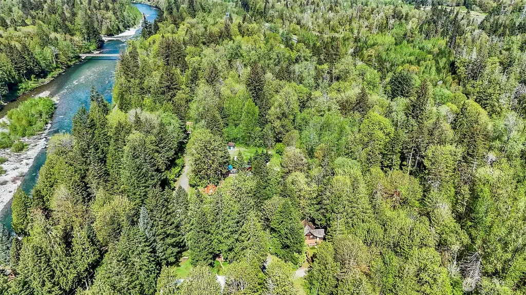18242 643rd Avenue NE Baring WA 98224