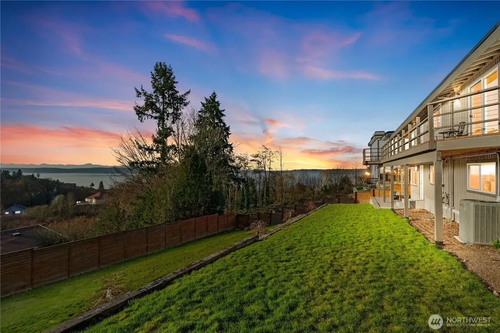 29603 1st Avenue S Federal Way WA 98003