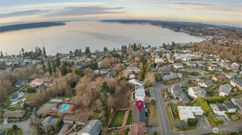 29603 1st Avenue S Federal Way WA 98003