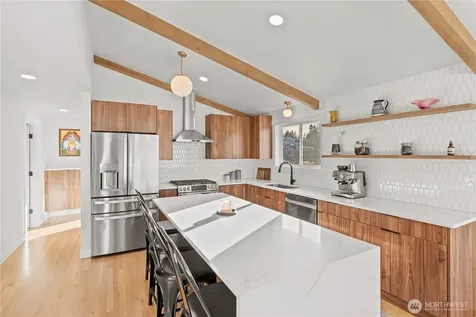 29603 1st Avenue S Federal Way WA 98003