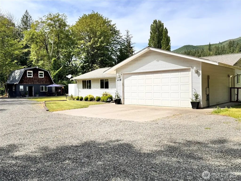 4730 Mt Baker Highway Deming WA 98244