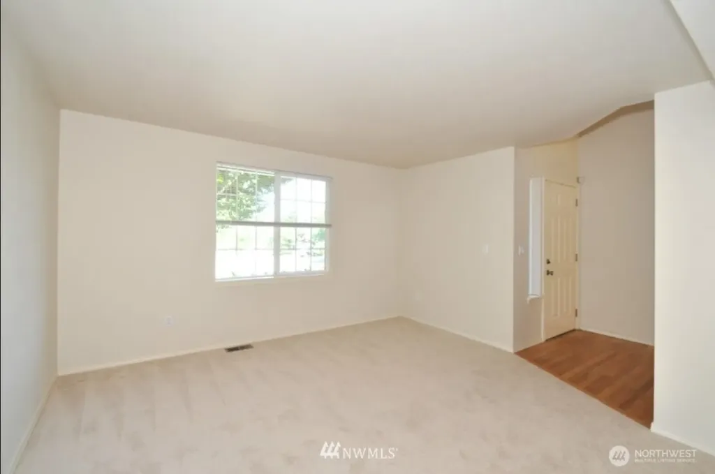 12717 SE 301st Street Auburn WA 98092