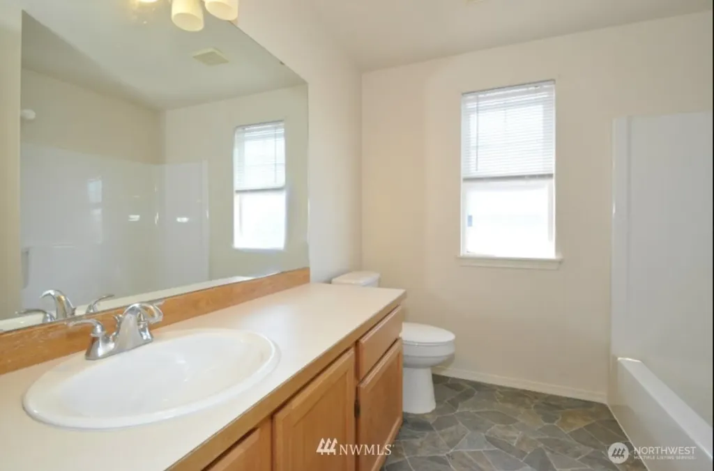 12717 SE 301st Street Auburn WA 98092