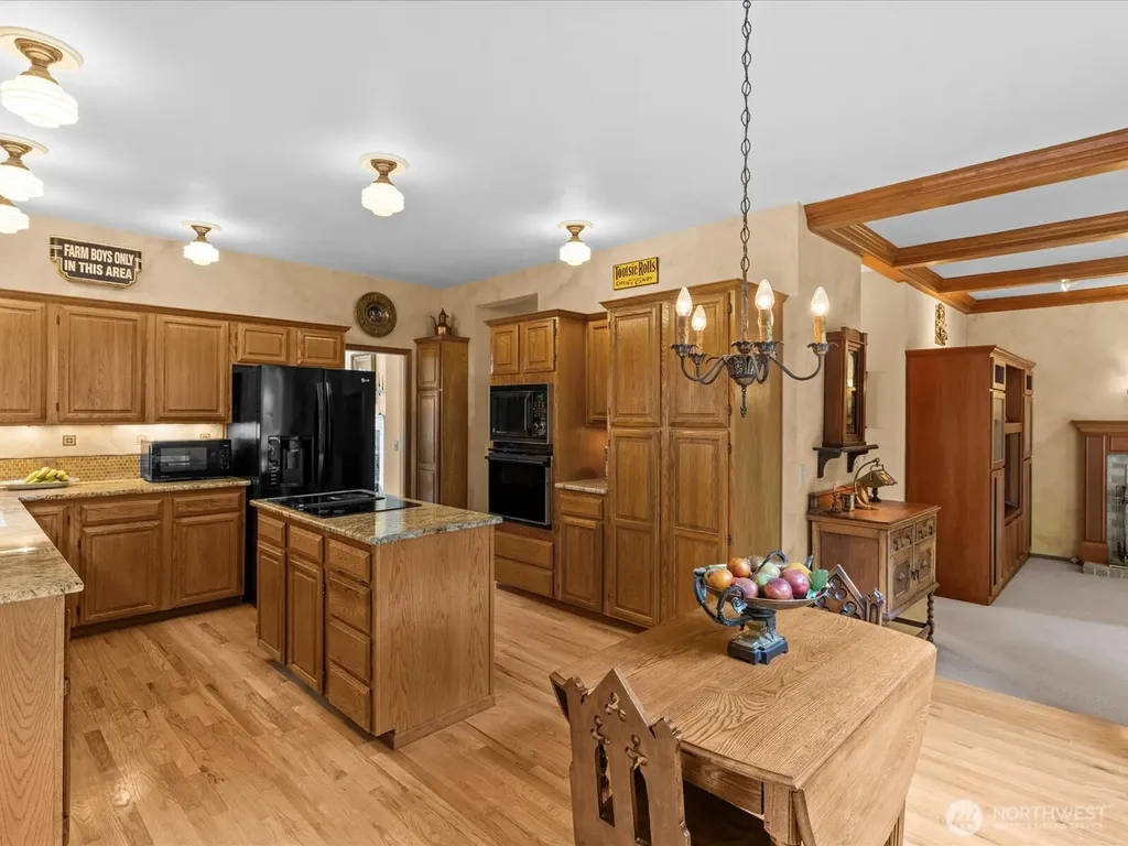 19607 110th Place NE Bothell WA 98011