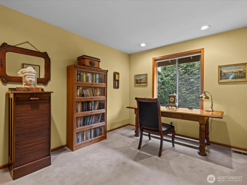 19607 110th Place NE Bothell WA 98011