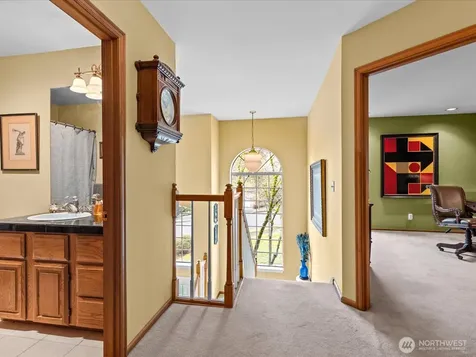 19607 110th Place NE Bothell WA 98011