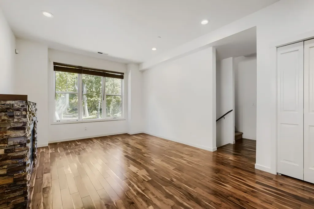 303 Bellevue Way SE Bellevue WA 98004