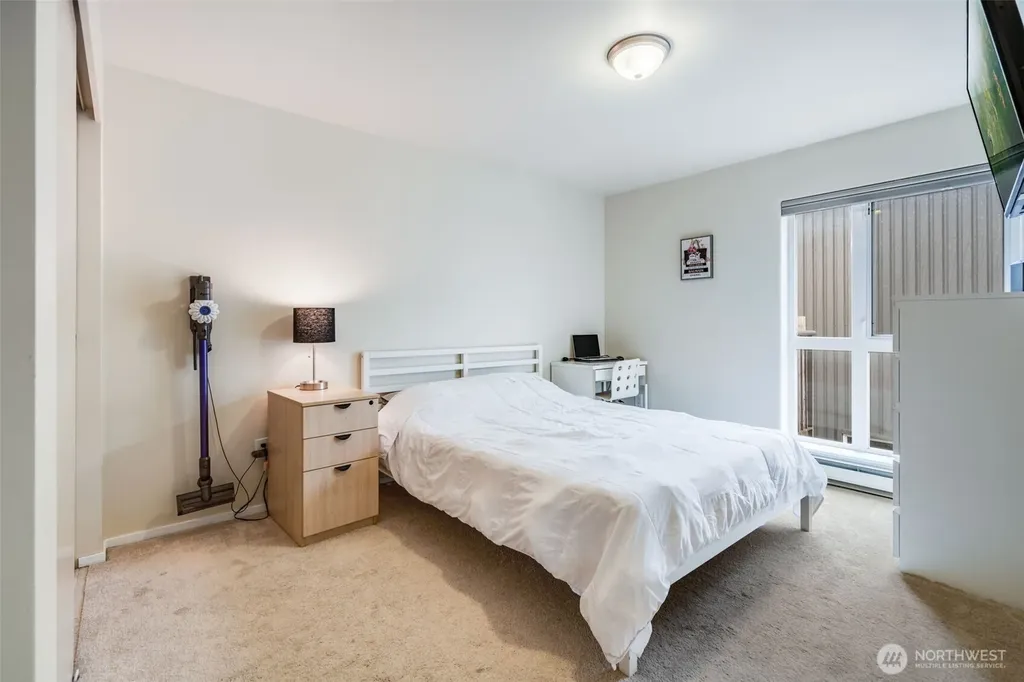4020 Aurora Avenue N Seattle WA 98104