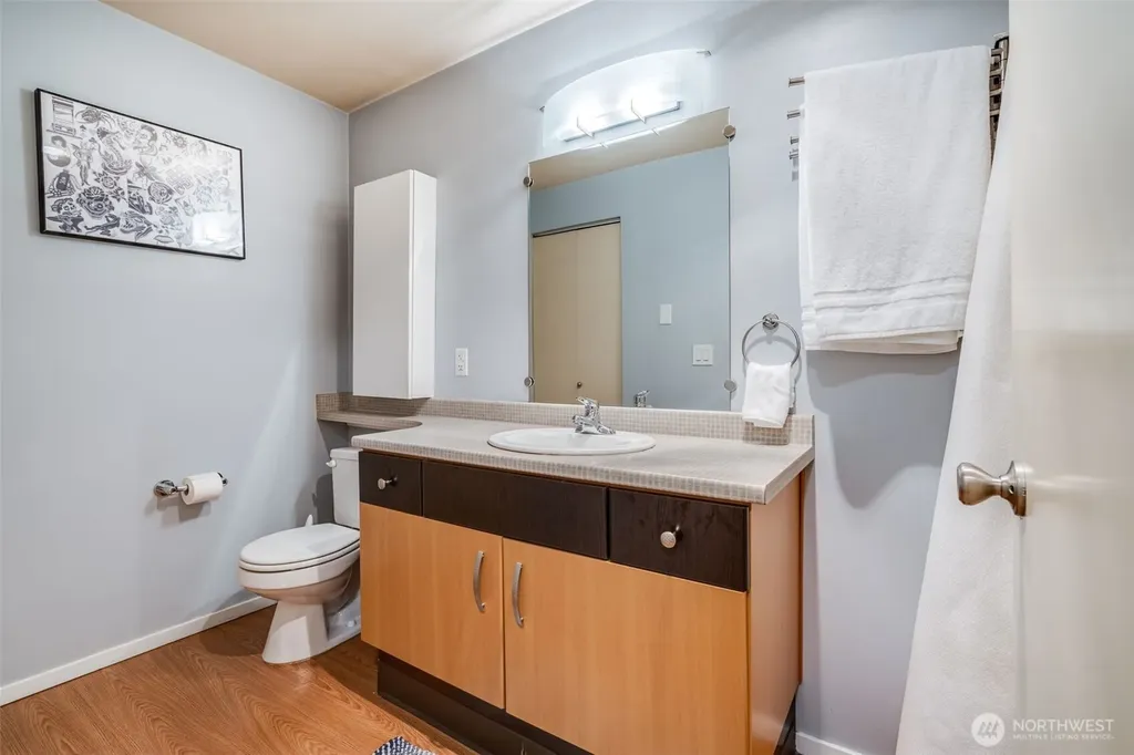 4020 Aurora Avenue N Seattle WA 98104