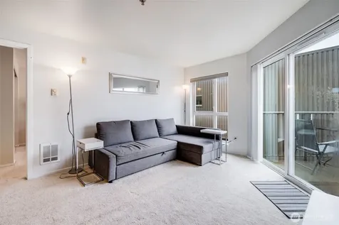 4020 Aurora Avenue N Seattle WA 98104