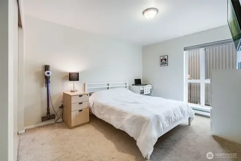 4020 Aurora Avenue N Seattle WA 98104