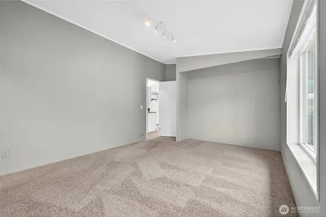 23825 15th Avenue SE Bothell WA 98021