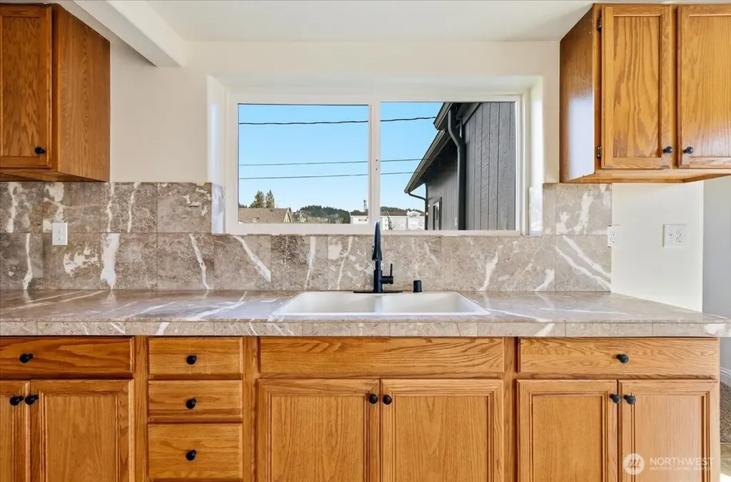 1025 NW Prindle Street Chehalis WA 98532
