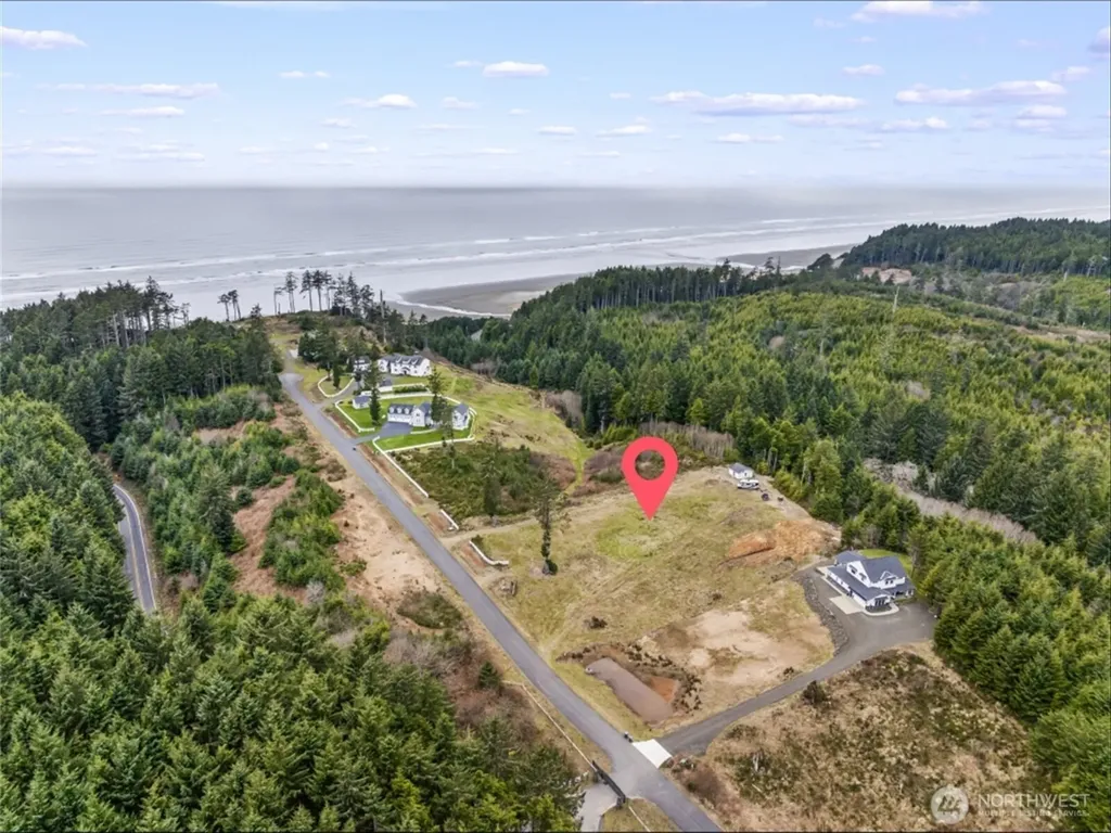 14 Chauncey Lane W Pacific Beach WA 98571
