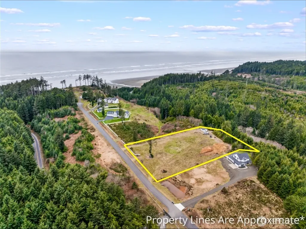 14 Chauncey Lane W Pacific Beach WA 98571