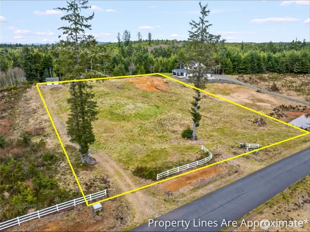 14 Chauncey Lane W Pacific Beach WA 98571
