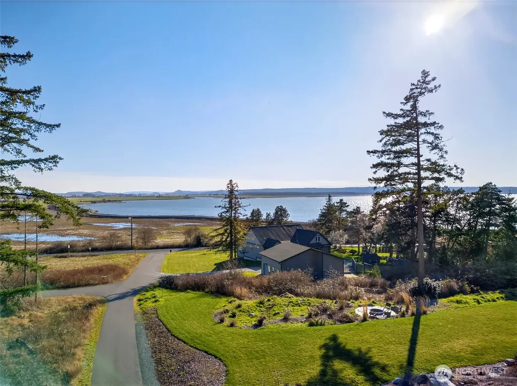 5 Bayside Terrace Drive Mount Vernon WA 98273