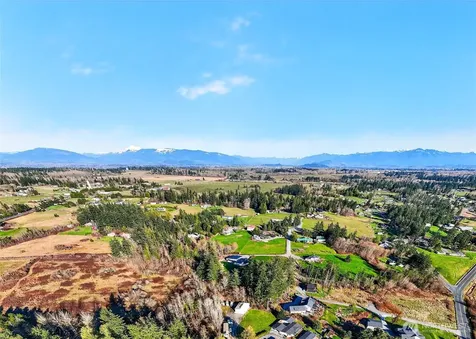 5 Bayside Terrace Drive Mount Vernon WA 98273