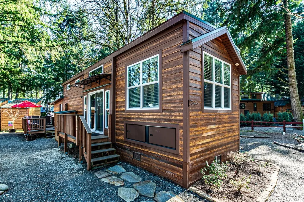 1546 Reservation Road SE Olympia WA 98513