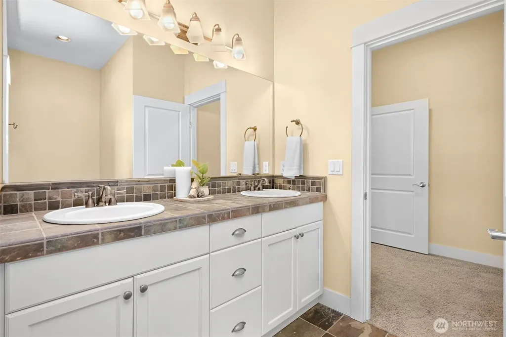 4926 Coronado Lane Bellingham WA 98229