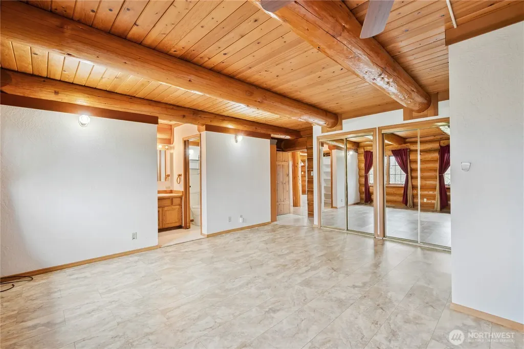 6946 Willow Grove Road Longview WA 98632