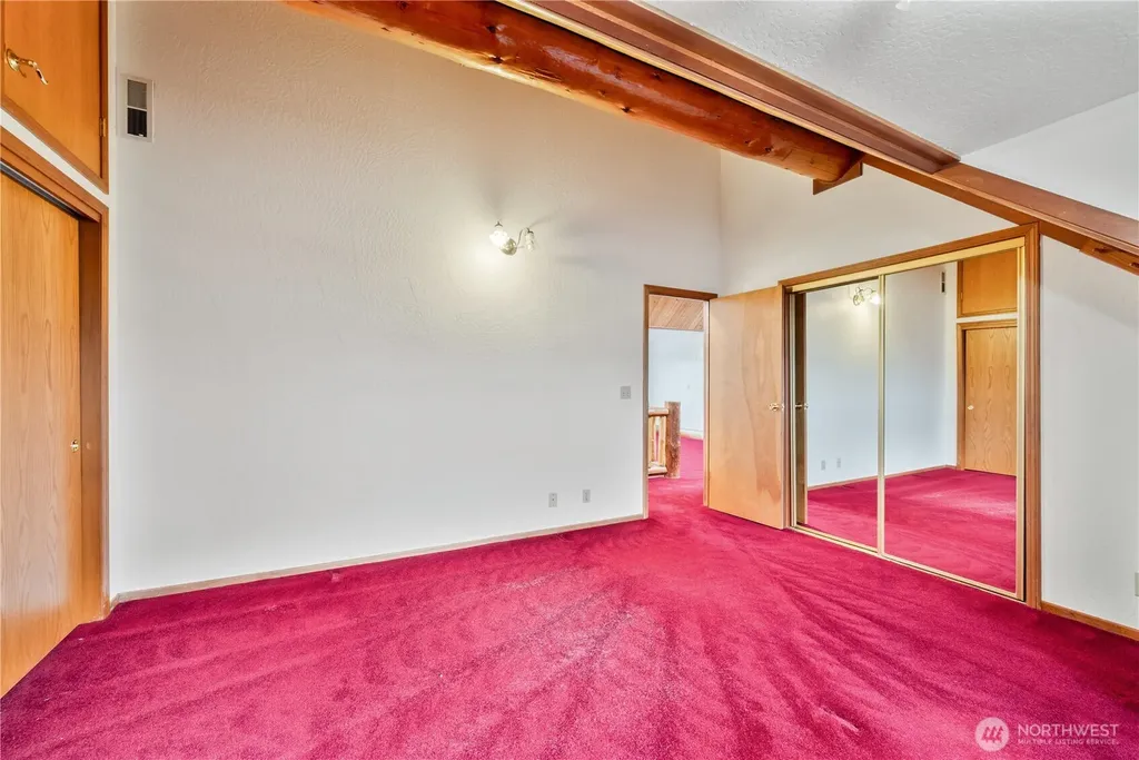 6946 Willow Grove Road Longview WA 98632