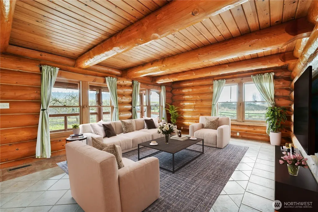 6946 Willow Grove Road Longview WA 98632