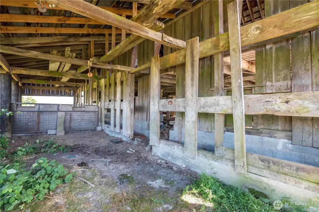 6946 Willow Grove Road Longview WA 98632