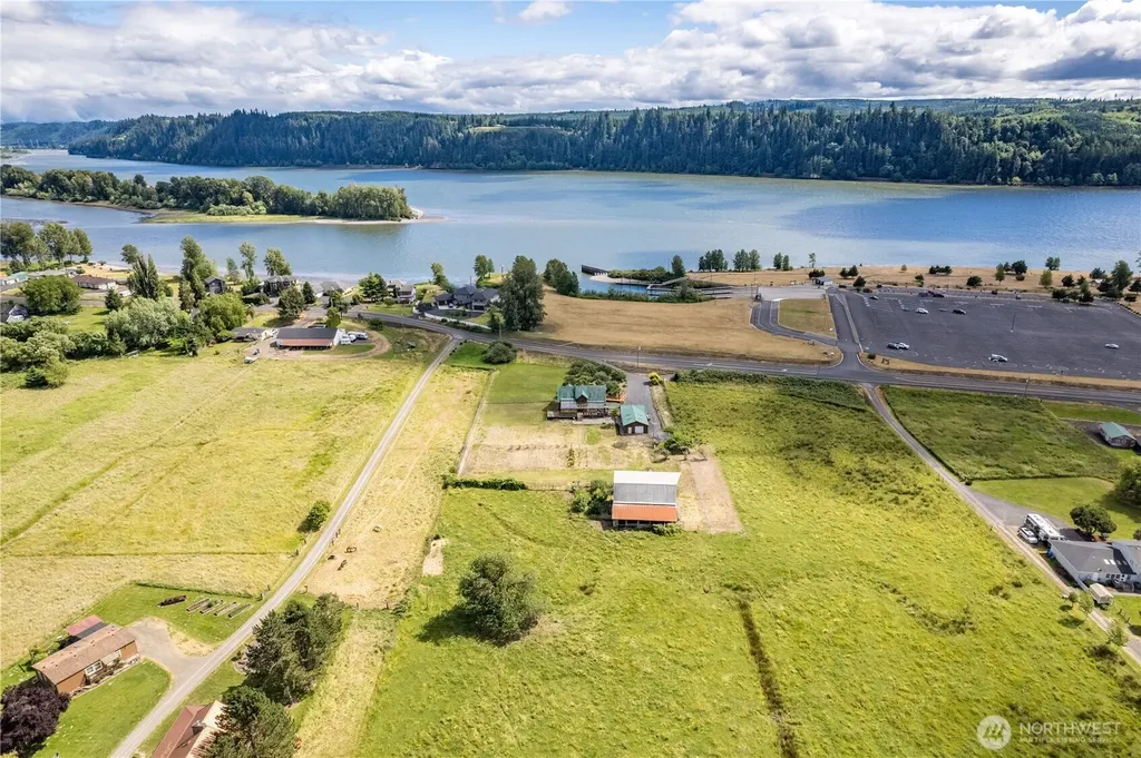 6946 Willow Grove Road Longview WA 98632