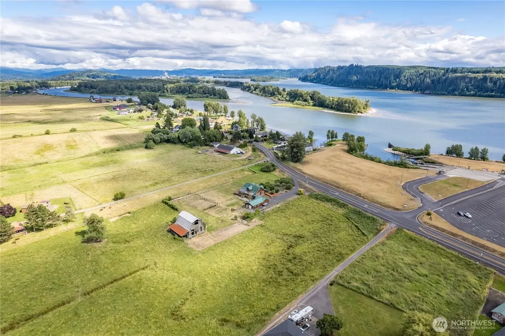 6946 Willow Grove Road Longview WA 98632