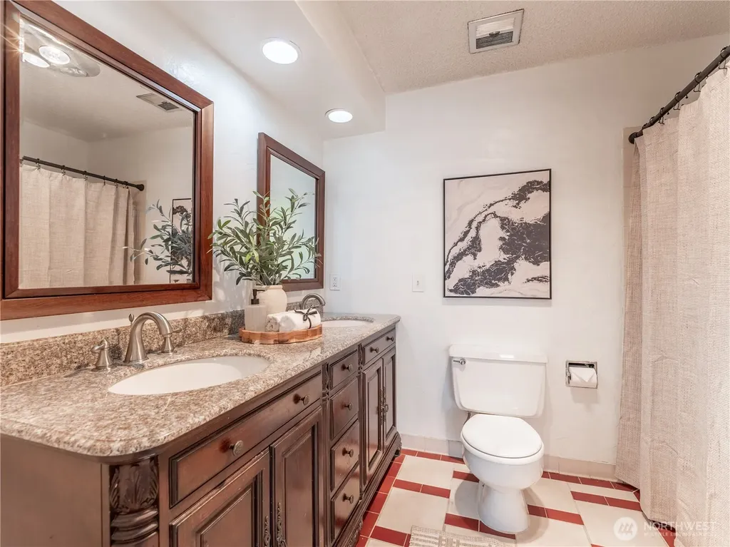 1818 Skyline Drive Wenatchee WA 98801