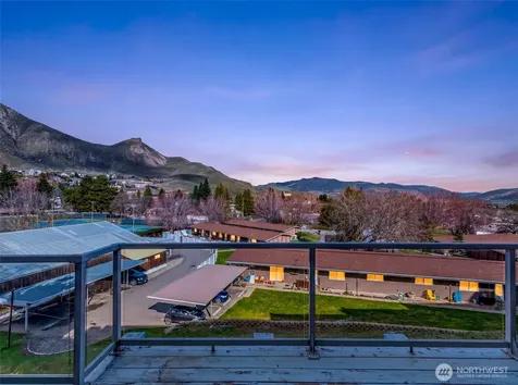 1818 Skyline Drive Wenatchee WA 98801