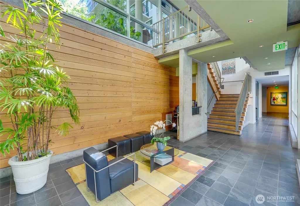 2717 Western Avenue Seattle WA 98121