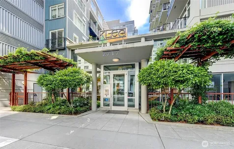 2717 Western Avenue Seattle WA 98121