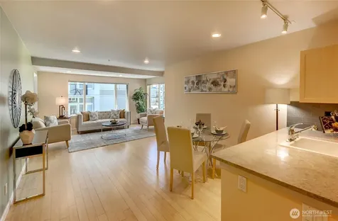 2717 Western Avenue Seattle WA 98121