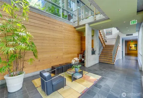 2717 Western Avenue Seattle WA 98121