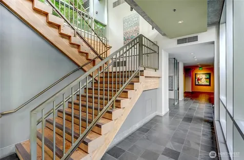 2717 Western Avenue Seattle WA 98121