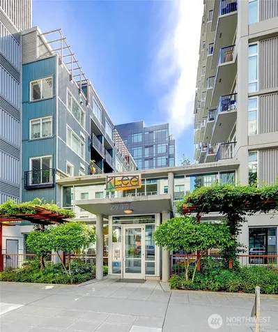 2717 Western Avenue Seattle WA 98121