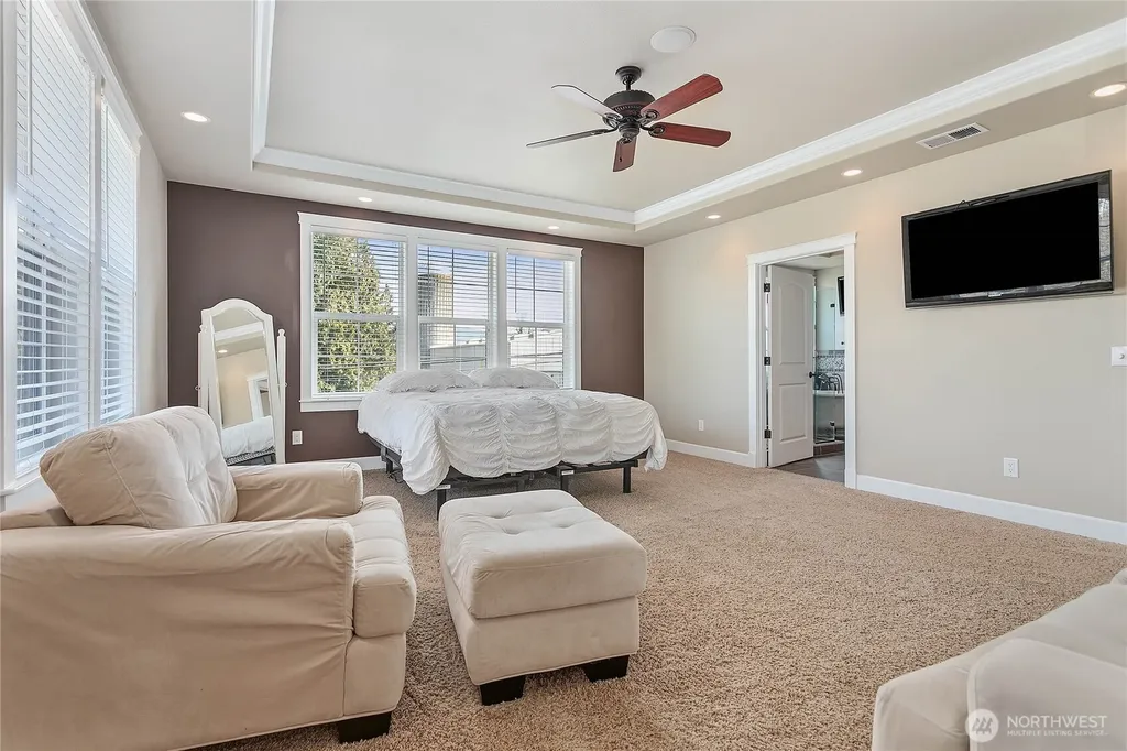 1580 Foxtail Street Lynden WA 98264