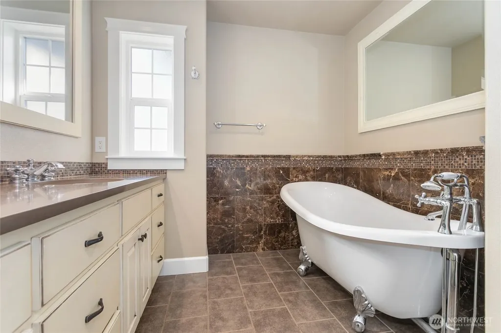 1580 Foxtail Street Lynden WA 98264