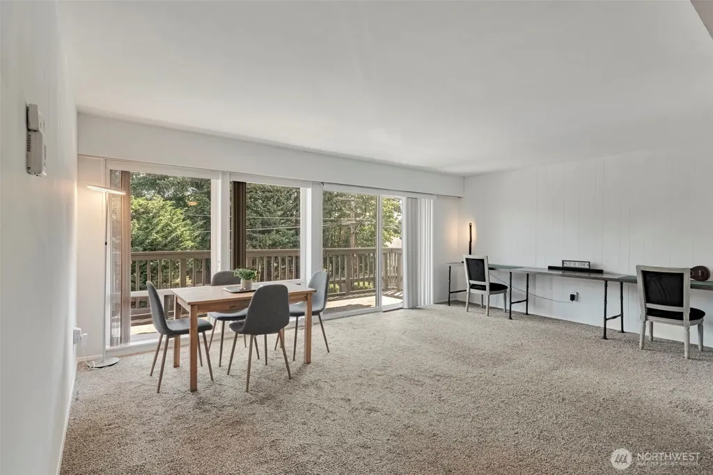2500 81st Avenue SE Mercer Island WA 98040