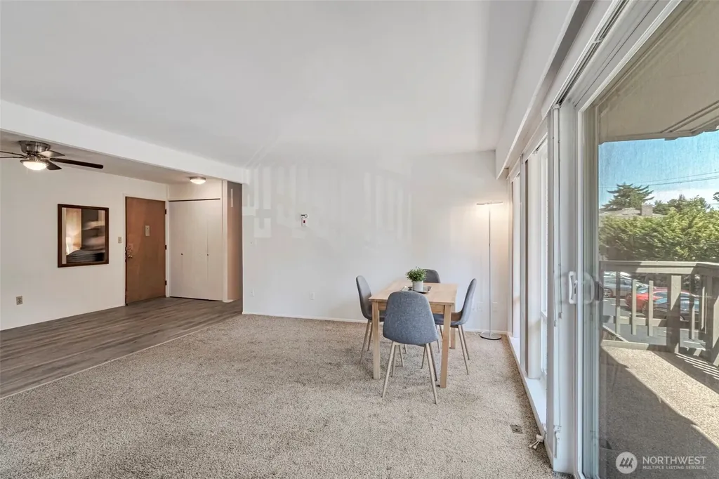 2500 81st Avenue SE Mercer Island WA 98040