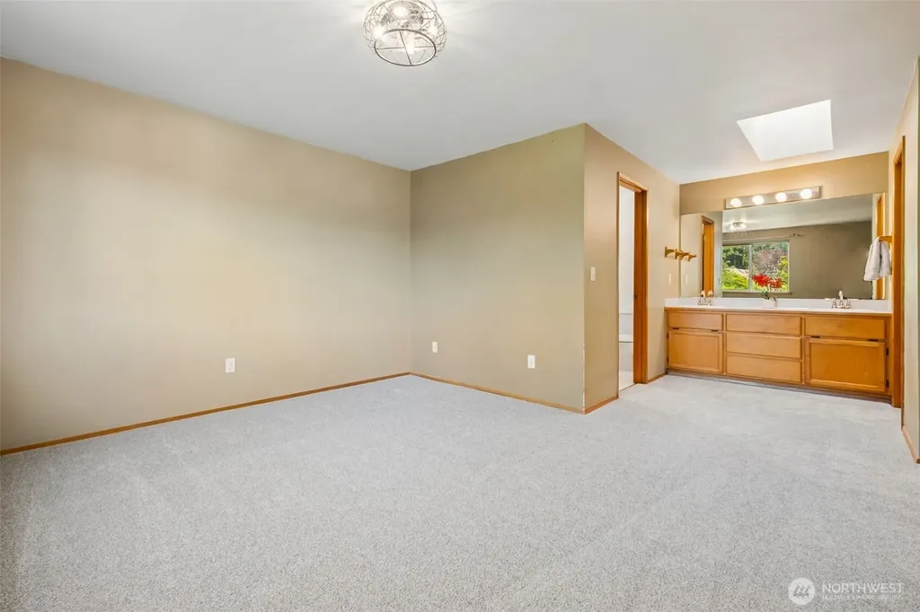 2310 20th Street SE Puyallup WA 98374