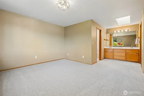 2310 20th Street SE Puyallup WA 98374