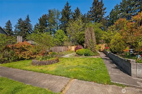 2310 20th Street SE Puyallup WA 98374