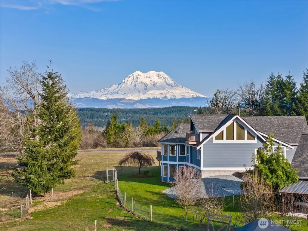 44010 14th Avenue E Eatonville WA 98328