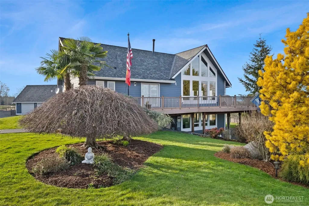 44010 14th Avenue E Eatonville WA 98328