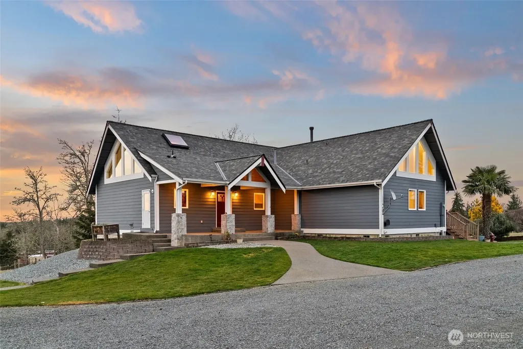 44010 14th Avenue E Eatonville WA 98328