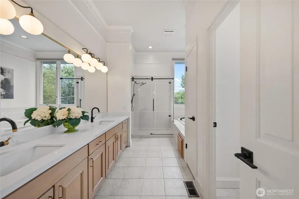 5403 154th Avenue SE Bellevue WA 98006