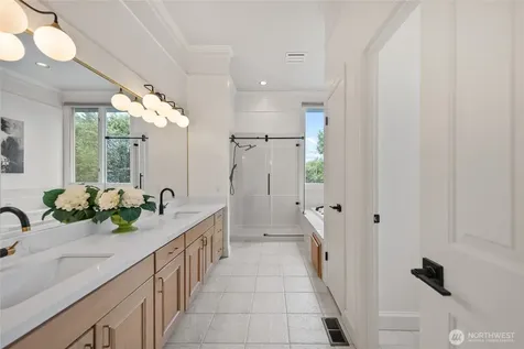 5403 154th Avenue SE Bellevue WA 98006